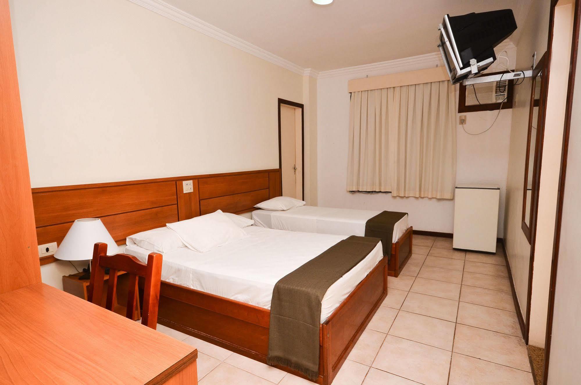 Hotel Balneário Cabo Frio Esterno foto